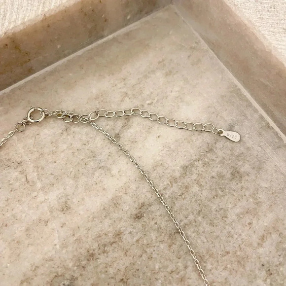 925 Sterling Silver V Necklace V-Shaped Necklace Geometric Bar Necklace - Picture 9 of 10